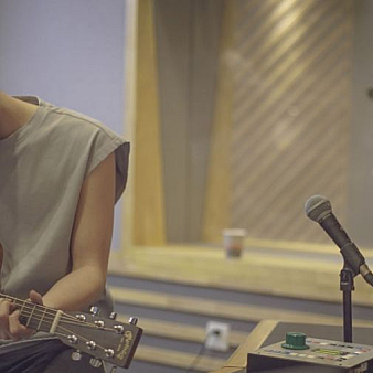 多想在平庸的生活拥抱你隔壁老樊